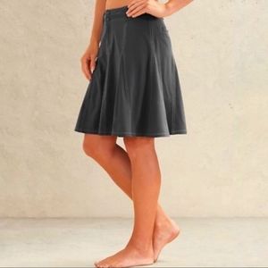 ATHLETA- WHATEVER A-line skirt/skorts